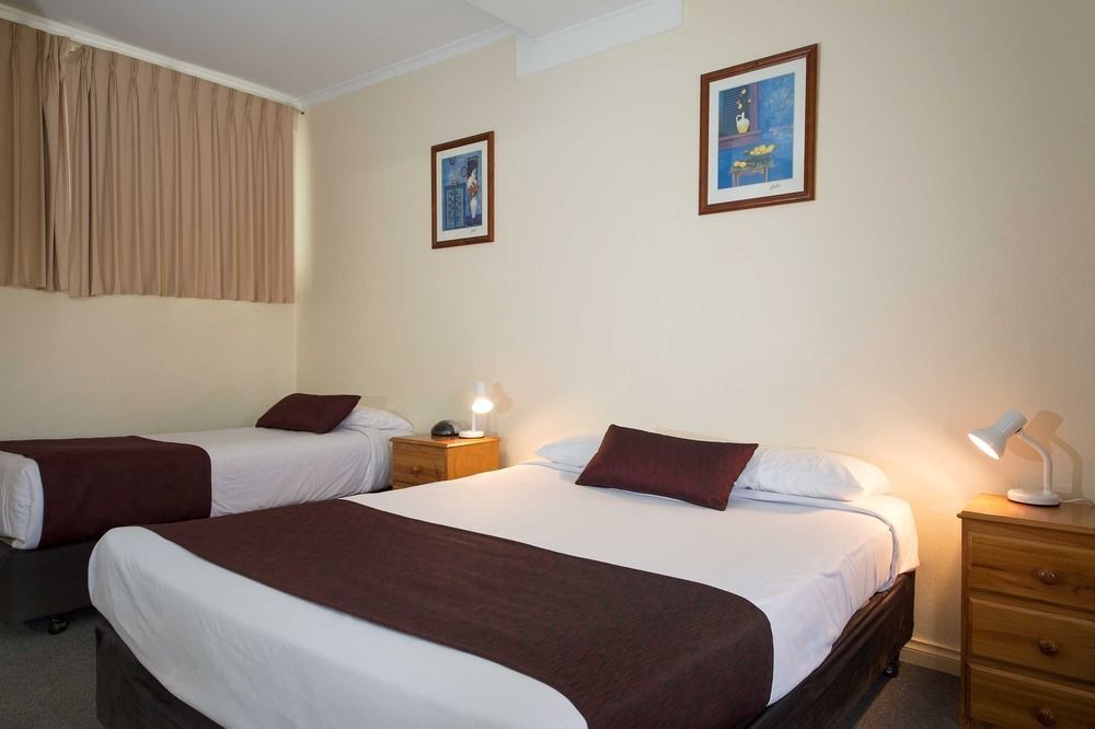 Boomerang Hotel Lavington Exteriér fotografie